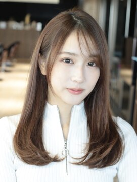 アフロート トウキョウ(AFLOAT TOKYO) 【高木美緒】ワンカールが可愛いローレイヤースタイル