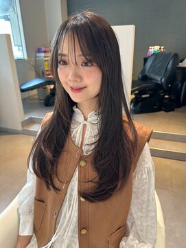 アム(amu) レイヤーカット/ロングレイヤー/ハッシュカット/前髪カット