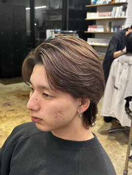 ザデイトウキョウ 表参道 青山(THE DAY TOKYO) センターパートウルフ