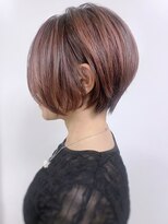 モリオフロムロンドン 原宿本店(morio from London) 【morio原宿】前下がりショート　ピンク　ハイライトカラー