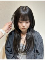 マキュムドオリ 並木通り(MAQUM) 透明感グレージュ×ハッシュカット