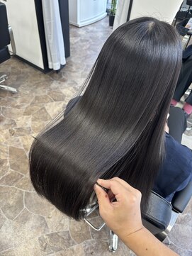 ロア 熊本(LOA) 艶々シルクストレート