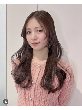 クム(kumu) 韓国へア/レイヤー/顔周り/ボブ/透明感カラー