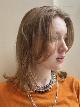 ビュートリアム265(BEAUTRIUM 265) #20代30代ミディアムレイヤーくびれヘアハイライトイルミナ