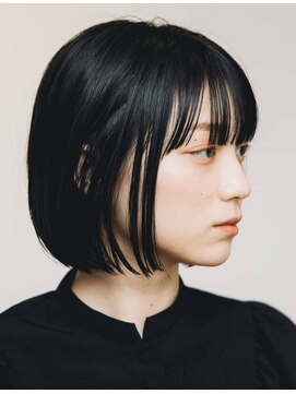 ボタニカ(Botanica) 大人お洒落切りっぱなしボブ黒髪ボブシースルバング