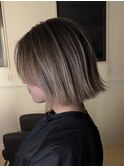 海外ヘアーハッシュカットレイヤーカットハイライトカラー