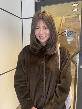 ユニコ(unico) レイヤーカット/オリーブベージュ