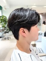 ノラ ウメダ(NORA UMEDA)&nbsp;韓国ヘア ダウンパーマ×カルマパーマ×毛流れセンターパート