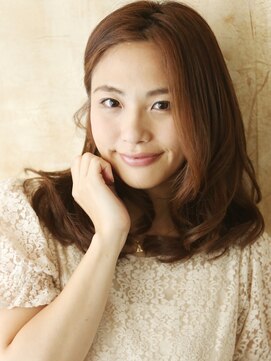 リノヘア プラス 関内店(RINO hair＋) ＲＩＮＯ関内店　ナチュラルゆる巻き