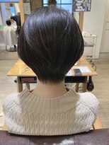 ヴァンクシー バイ ルナ(VANKCY by Luna) ショートボブ 小顔 向ケ丘遊園 20代 30代 耳かけ 前髪 アッシュ