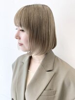 ココ 本八幡(KOKO)&nbsp;黒髪クラゲヘアーオリーブグレー小顔ココアベージュ丸型卵型ボブ