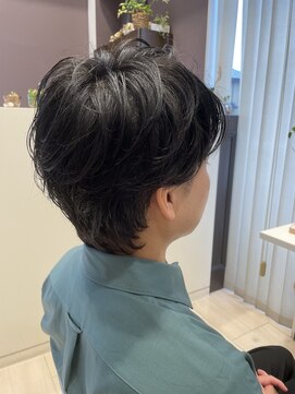 イースト(YEAST) ショートウルフ