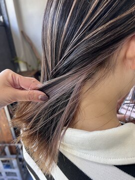 ラブリッシュ(LOVERICHE) ポイントブリーチでつくるハイライトスタイル 【延山styling】