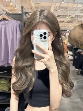 ロンド ジュルード 名古屋(Lond jeloud) この秋にオススメ♪肌が透けるヘーゼルベージュ♪