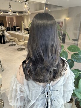 ミズチャーム(Ms.CHARM) グレージュカラー/韓国スタイル/レイヤー/イメチェン