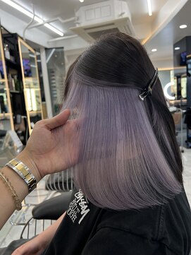 ラピス 渋谷本店(Lapis) インナーカラー/ホワイトラベンダー/レイヤーカット/髪質改善
