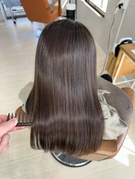 タスメット(+Met.) 大人ブラウン×髪質改善ストレート/髪質改善/縮毛矯正