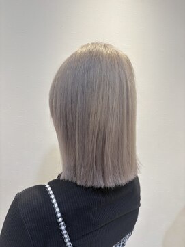 シアーベージュ