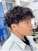 秋田メンズパーマ波巻きパーマツイストパーマフェザーパーマ眉毛