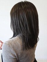 ジタ(gita) セミロングカット