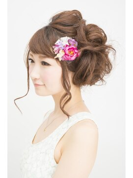 ヘアメイクアンドセットサロン リッコ(Hair make&set salon Ricco) 茶屋町セットサロンRiccoフェミニンサイドシニオン