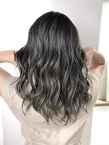 フォーク(FOLK)&nbsp;KASUMI 外国人風グラデーション×シアーグレージュ　 　【FOLK】