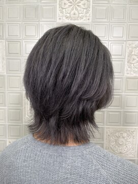 ヘンリエッタ 吉祥寺(Henrietta) グレーウルフ