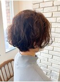 パーマ風くせ毛ショート
