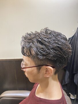 ヒロギンザバーバーショップ 神楽坂店(HIRO GINZA BARBER SHOP) ナチュラル七三パーマ