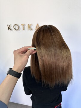 コトカ 千葉(KOTKA) イメチェン/ピンクベージュ/クールショート/髪質改善/オージュア