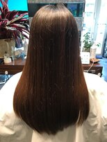 リリーズ 亀有(Lilly's) 20代30代40代/髪質改善/ダークブラウン/艶感ストレート