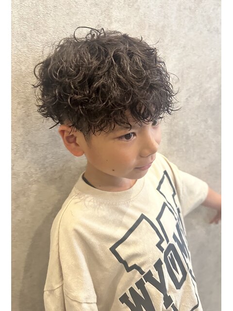 kids × twist spiral perm