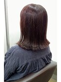 外ハネ切りっぱなしボブ