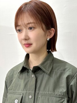 サクラ オモテサンドウ(SAKURA) 切りっぱなし外ハネボブ×縮毛矯正　丸くないボブ