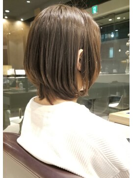 フロア(FLOOR) #そとはねショート#白髪ぼかし#金沢文庫FLOOR八木