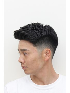 ダリーサード(DALIE third) メンズフェードパーマビジカジ