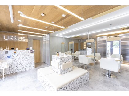 アーサス バイ ヘッドライト 盛岡店(ursus by HEADLIGHT)の写真