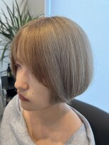 リモ 藤沢(rimo)&nbsp;ブリーチダブルカラーアッシュブロンドデザインカラー/藤沢