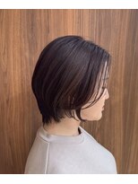ココ(qoqo)&nbsp;ショートレイヤー　落ち着いた大人ヘア