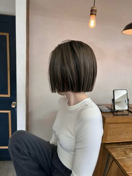 レジーロ (Regilo) アンブレラカラーボブ