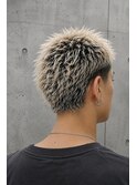 金髪ショートマレット