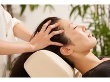 チェアー ヘアスパネイル(Chair hair spa nail)の雰囲気（筋膜を引き上げるSPAでたるみにアプローチ　視界がひらけます）