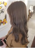上品なハイトーン！ライムグレージュ