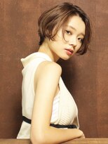 大人のこなれショートヘア