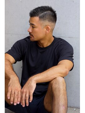 トルネード(TORNADO) 外国人風フェード七三アップバング t87