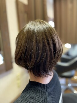 ヘアーズ はれるや(hair's) シースルーマッシュスタイル◎大人可愛いアッシュカラー30代40代