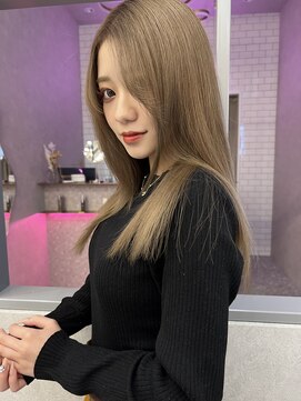 ロンド レア 天神大名店(Lond Le’a) ダブルカラー/インナーカラー/イヤリングカラー/こなれミディ