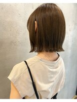 ザ ラボ アングゥ(The Labo ungu) ぱつんとボブ/オリーブベージュ