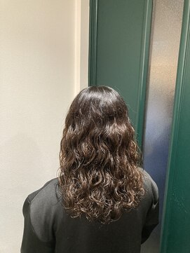 キー(KEY) 外国人風リッジパーマ