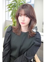 オグジュアリー 表参道(aux.)&nbsp;美シルエットのくびれミディアムレイヤー